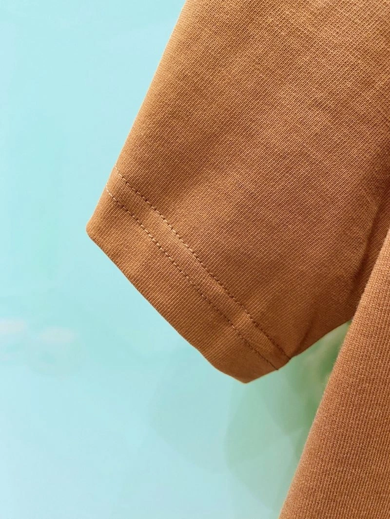 Neat Burberry T-Shirts 101346