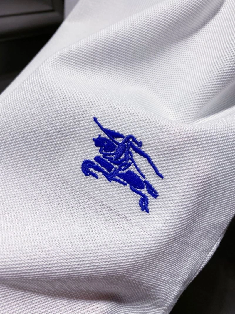 Burberry T-Shirts WaterResistant 101374
