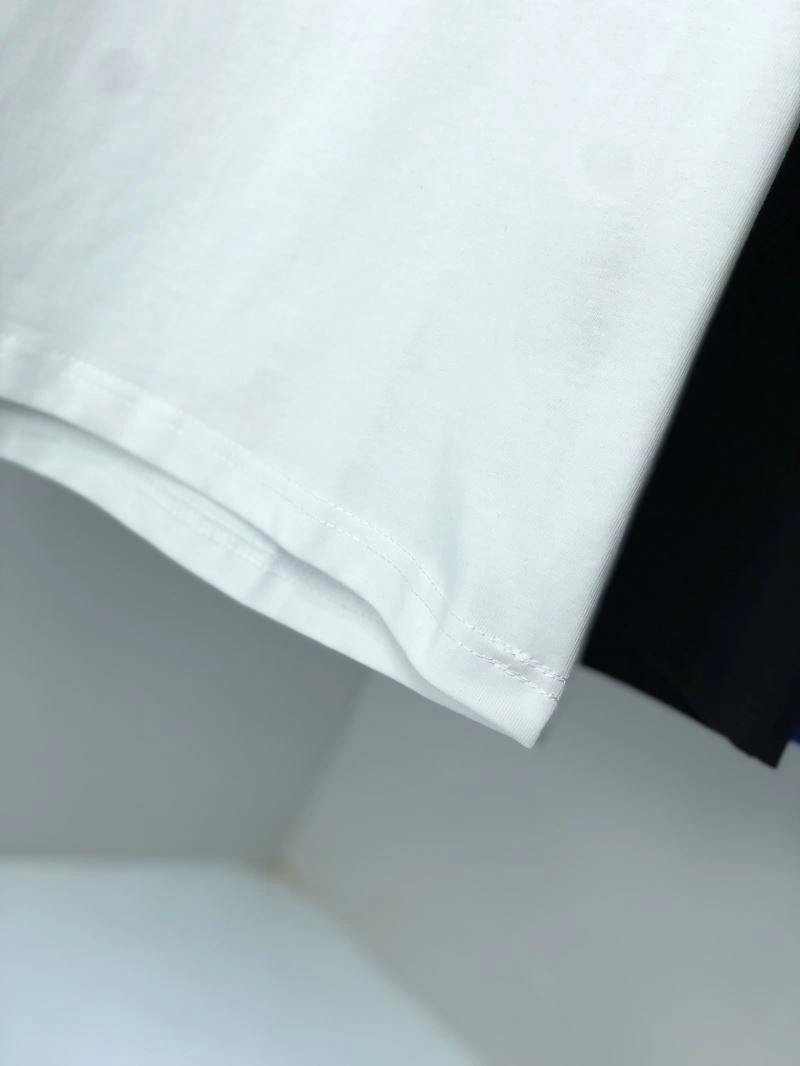 Burberry T-Shirts Sleek 101340