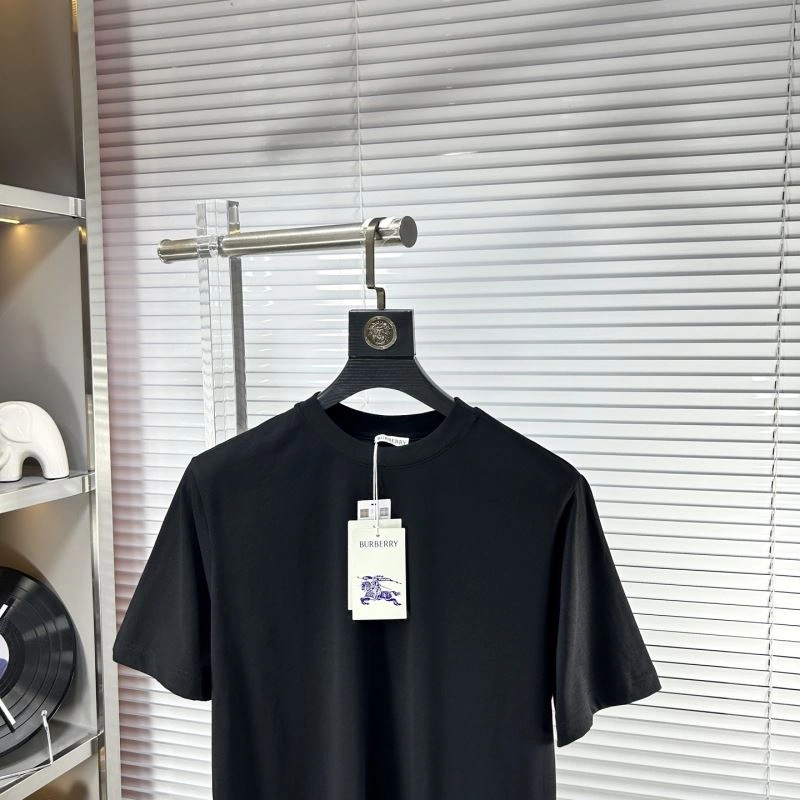 Burberry T-Shirts Resilient 101318