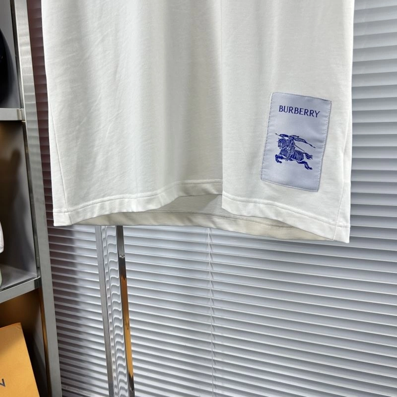 Sustainable Burberry T-Shirts 101323