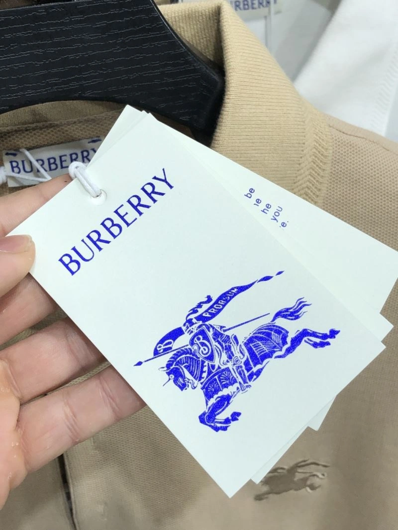Burberry T-Shirts ModernLook 101128