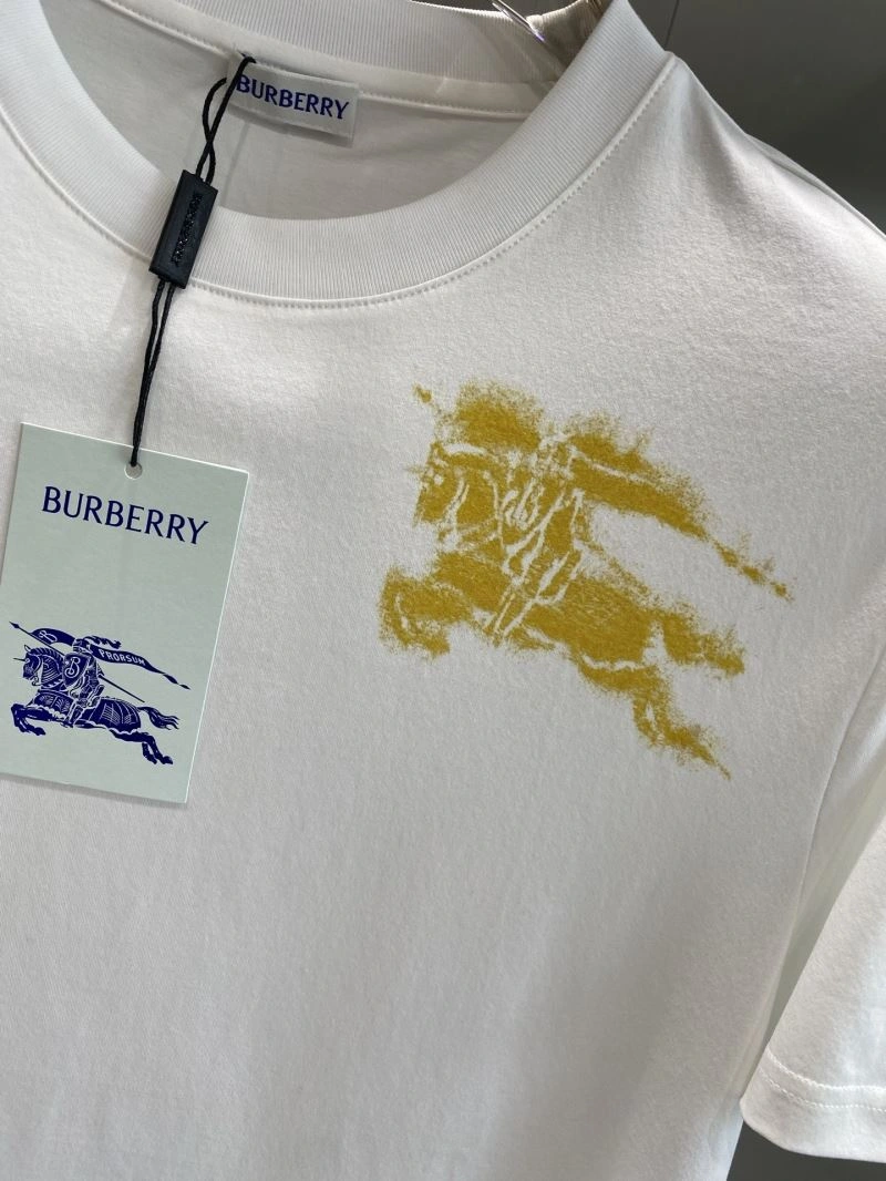 Burberry T-Shirts Resilient 101131