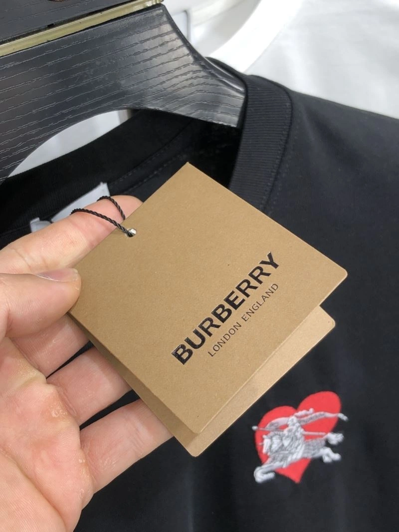 Burberry T-Shirts Snug 101127