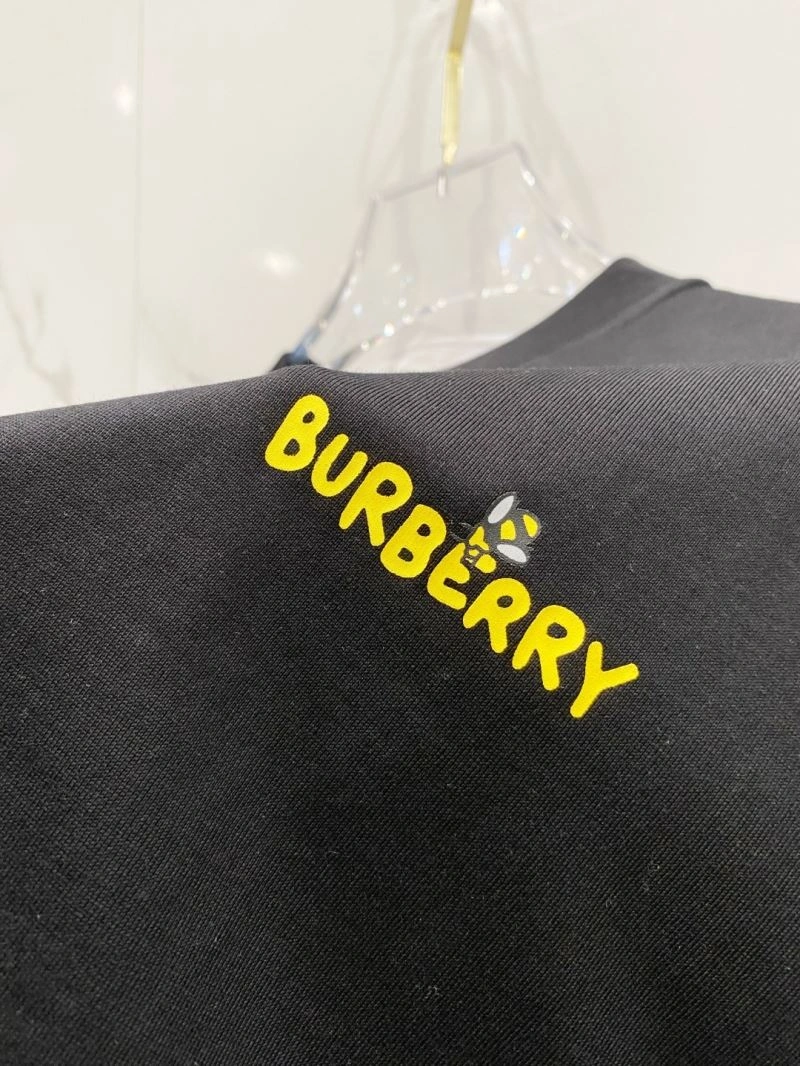 Burberry T-Shirts Breathable 101114