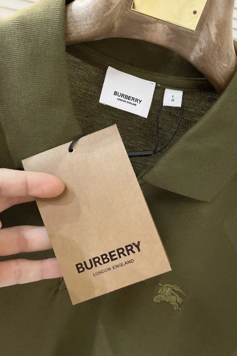 Sporty Burberry T-Shirts 101141