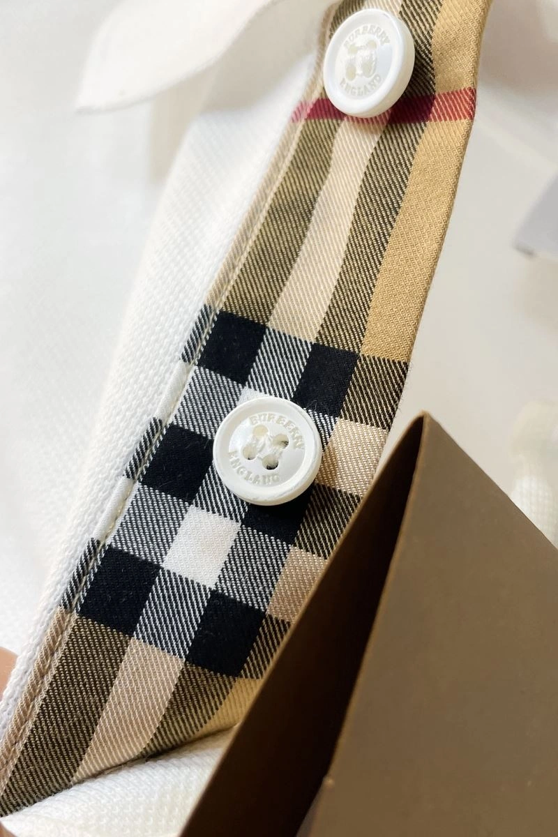 WeatherProof Burberry T-Shirts 101090