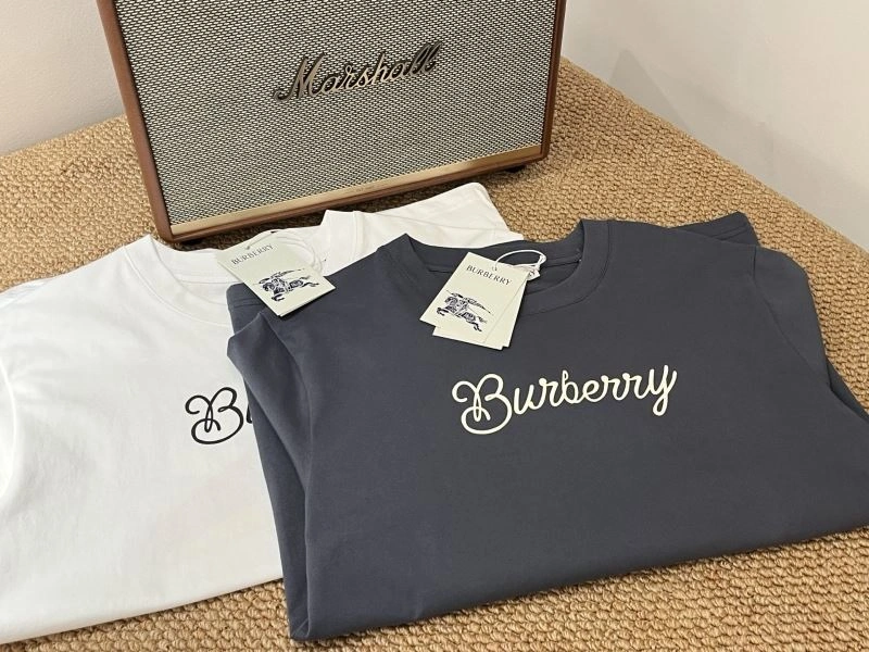 Tailored Burberry T-Shirts 101070