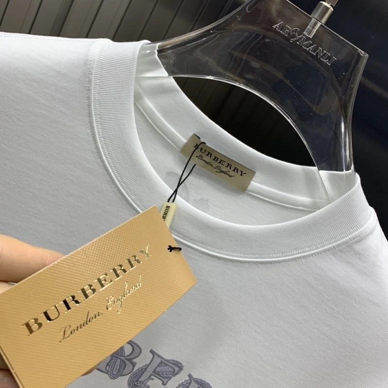 Burberry T-Shirts Lightweight 101059