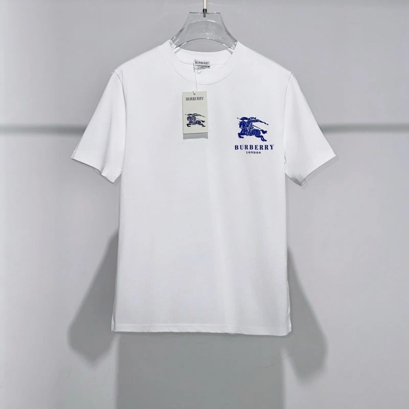 Burberry T-Shirts Versatile 101040