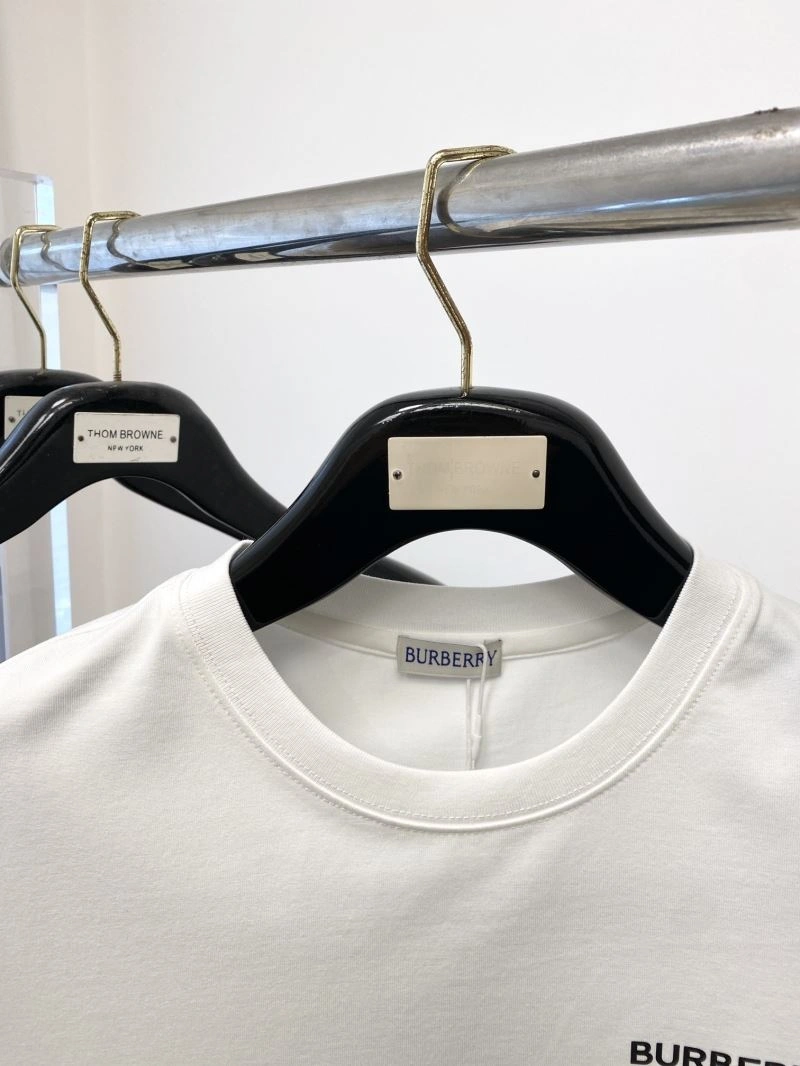 Burberry T-Shirts Bright 101035