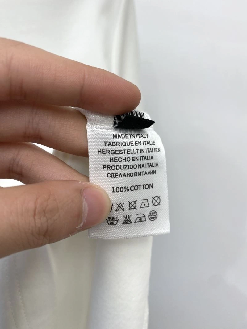 Burberry T-Shirts Bright 101035