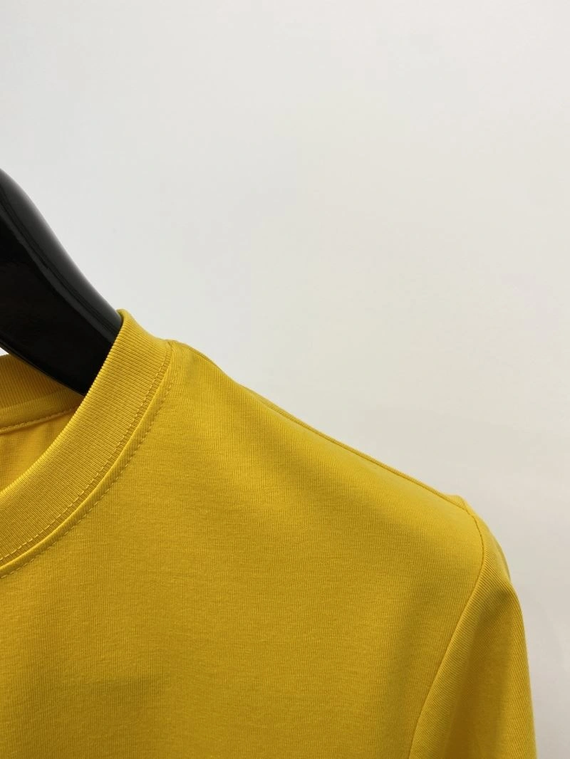 WellDesigned Burberry T-Shirts 101039