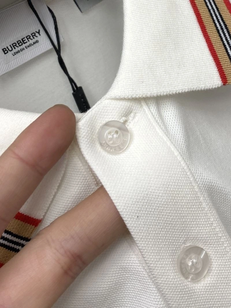 Burberry T-Shirts Lightweight 101080