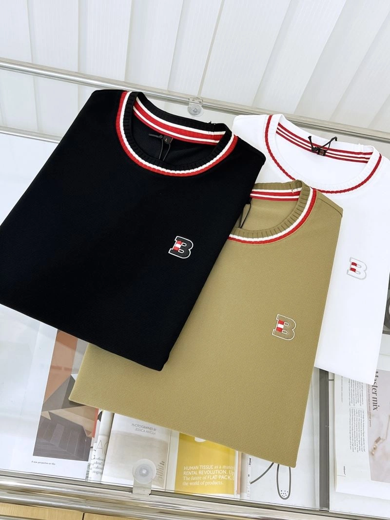 Burberry T-Shirts Resilient 101031