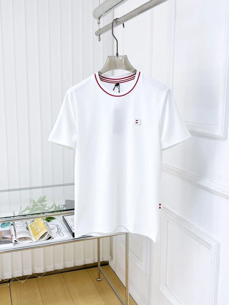 Burberry T-Shirts Resilient 101031