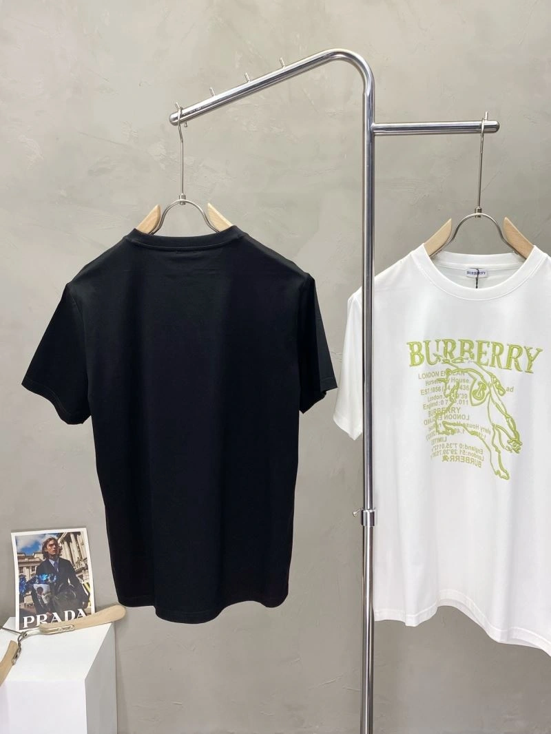 Burberry T-Shirts Bright 101079