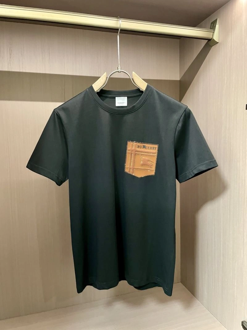 Burberry T-Shirts Versatile 101007