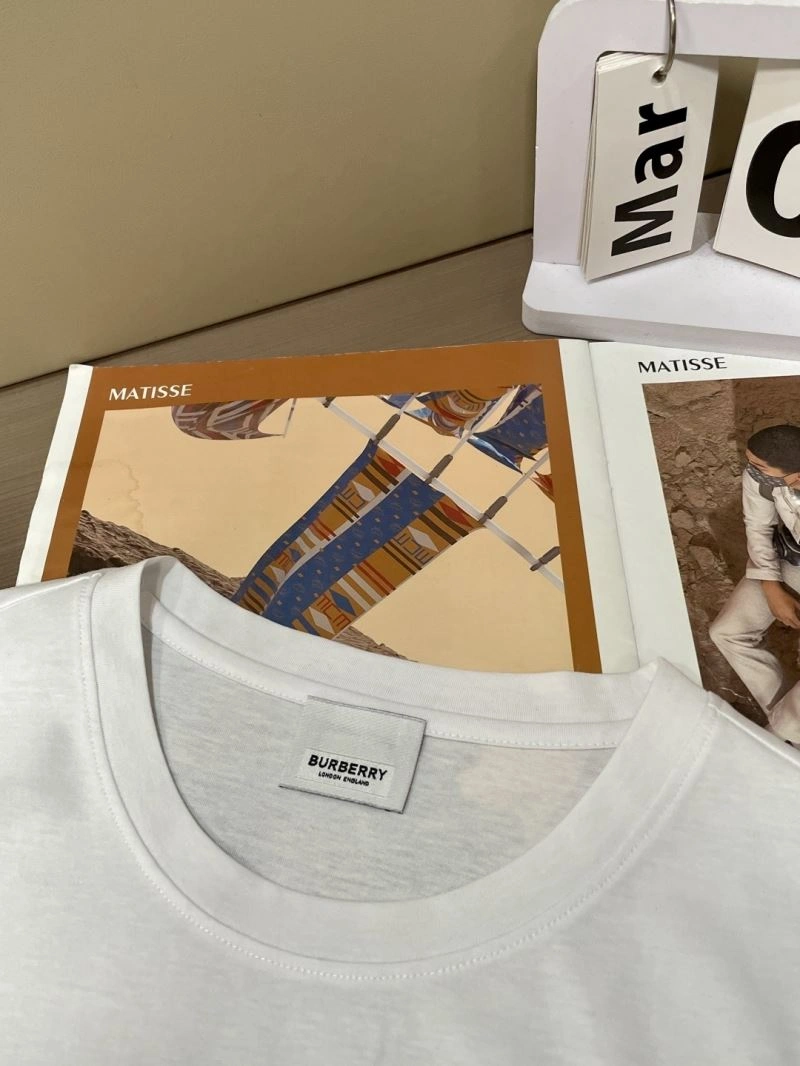 Burberry T-Shirts Effortless 101014