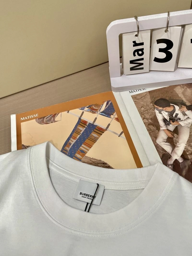 Attractive Burberry T-Shirts 101009