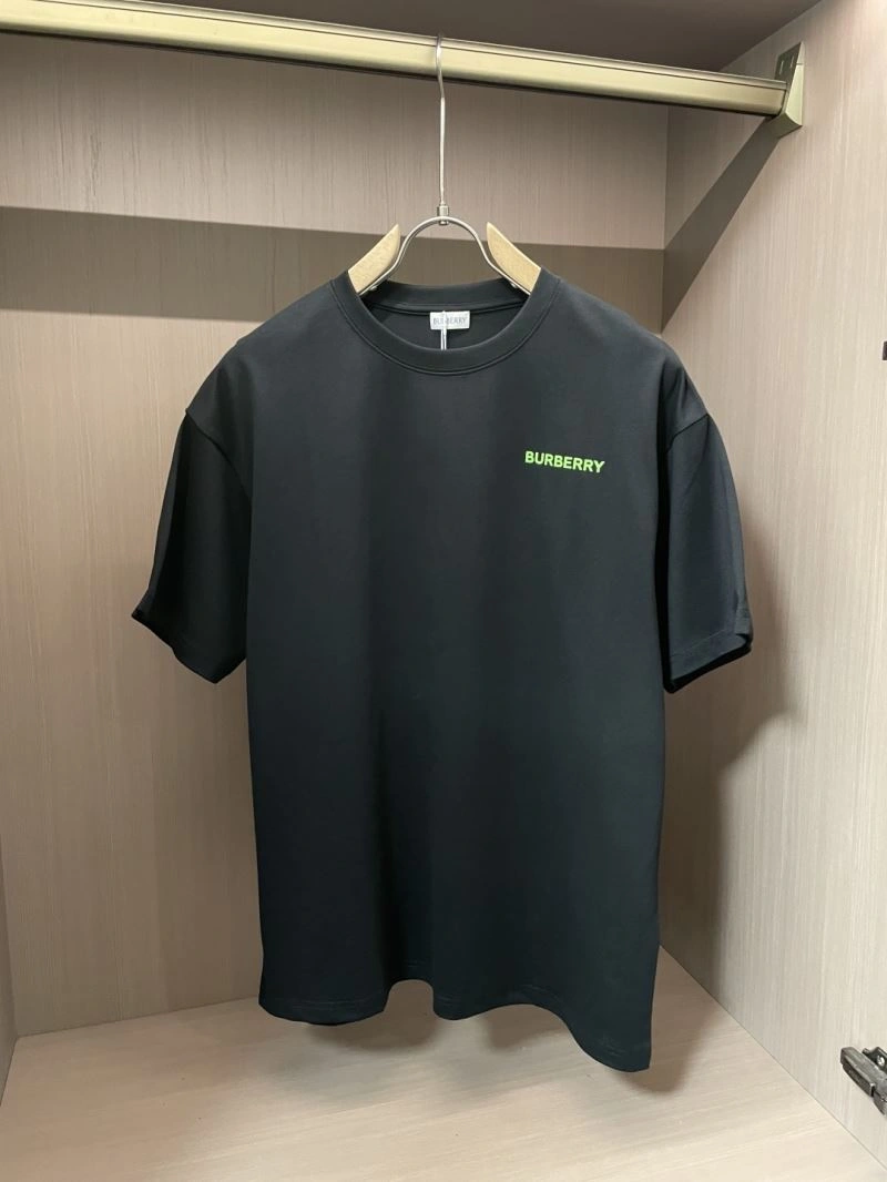 Minimalist Burberry T-Shirts 101050