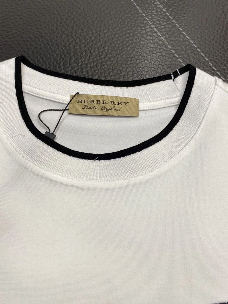 Burberry T-Shirts Trendsetting 100997