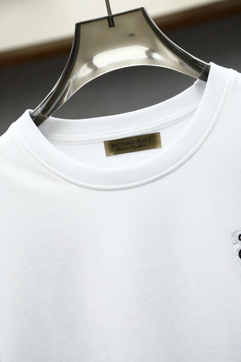 TechFriendly Burberry T-Shirts 101026
