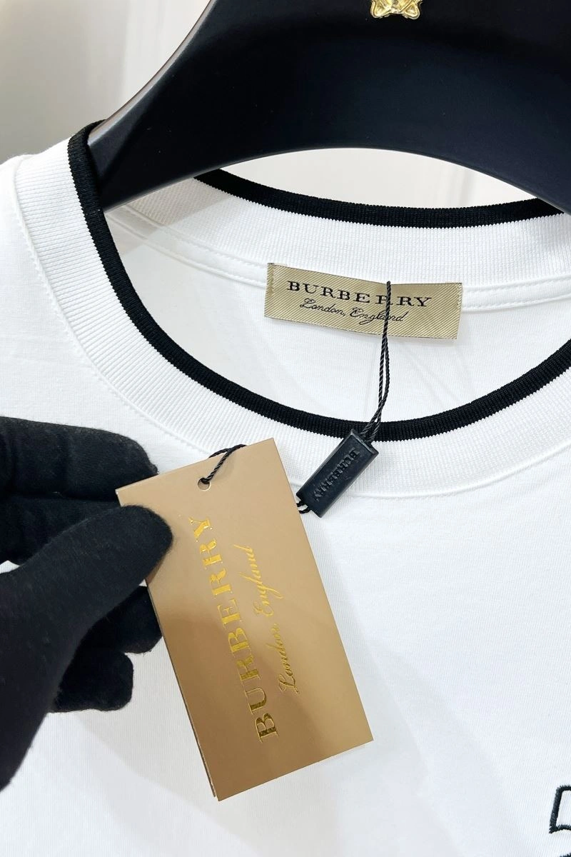TimelessDesign Burberry T-Shirts 101025