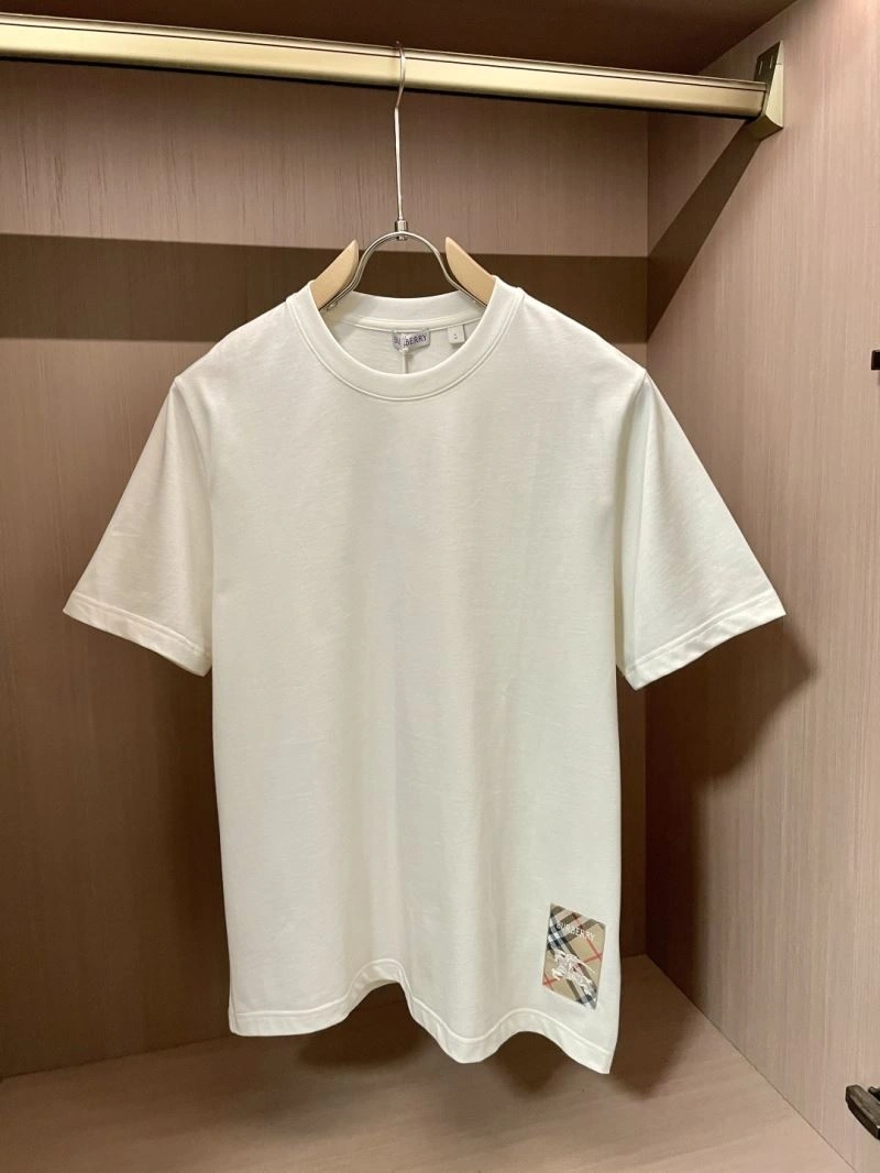 Sleek Burberry T-Shirts 100985