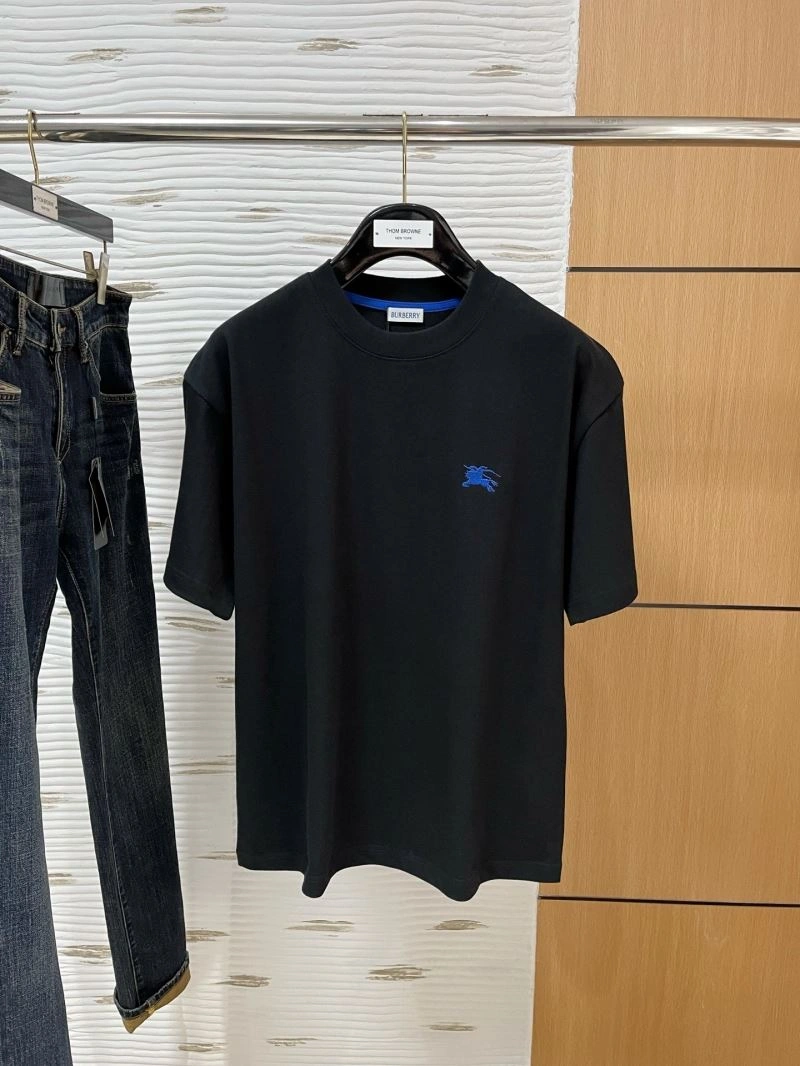 Burberry T-Shirts Sleek 100990