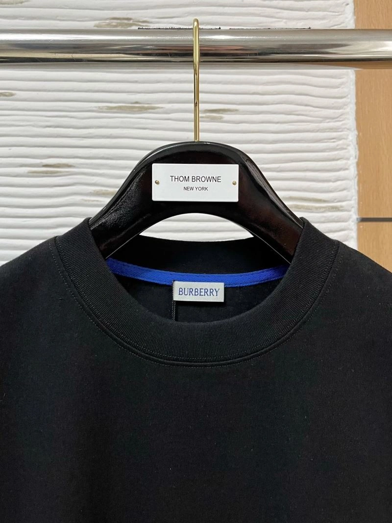 Burberry T-Shirts Sleek 100990