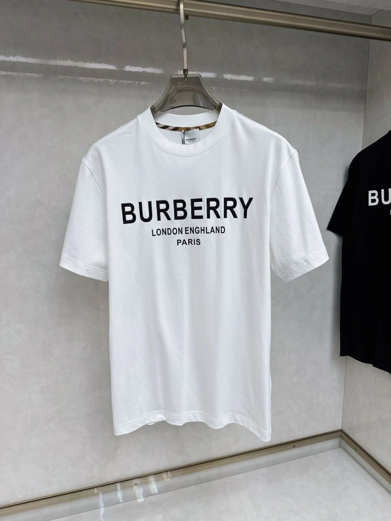 Minimalist Burberry T-Shirts 100998