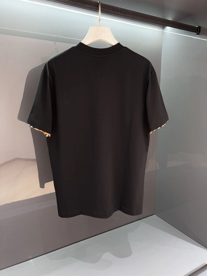 Burberry T-Shirts WaterResistant 100974