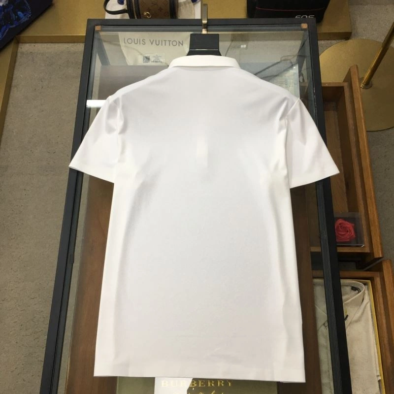 WellDesigned Burberry T-Shirts 100949