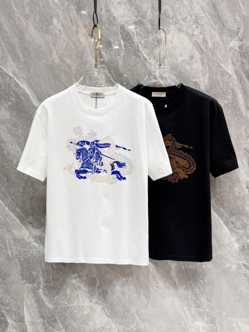 Minimalist Burberry T-Shirts 100942