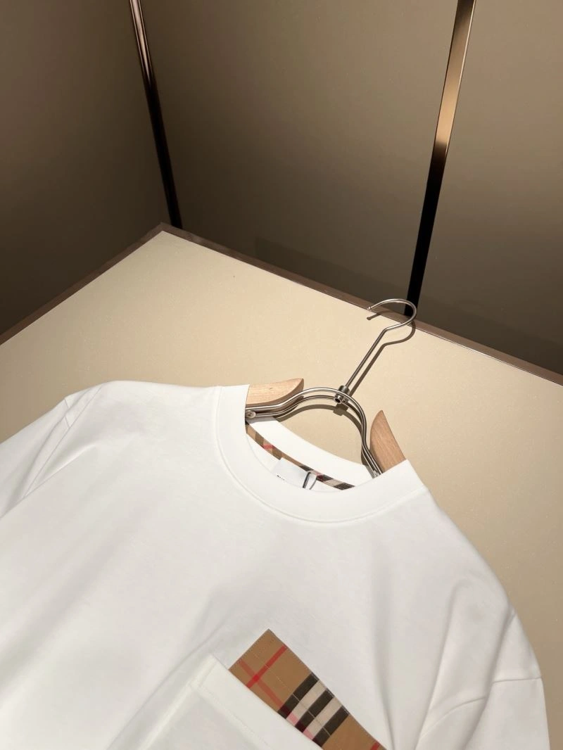 Burberry T-Shirts Functional 100926