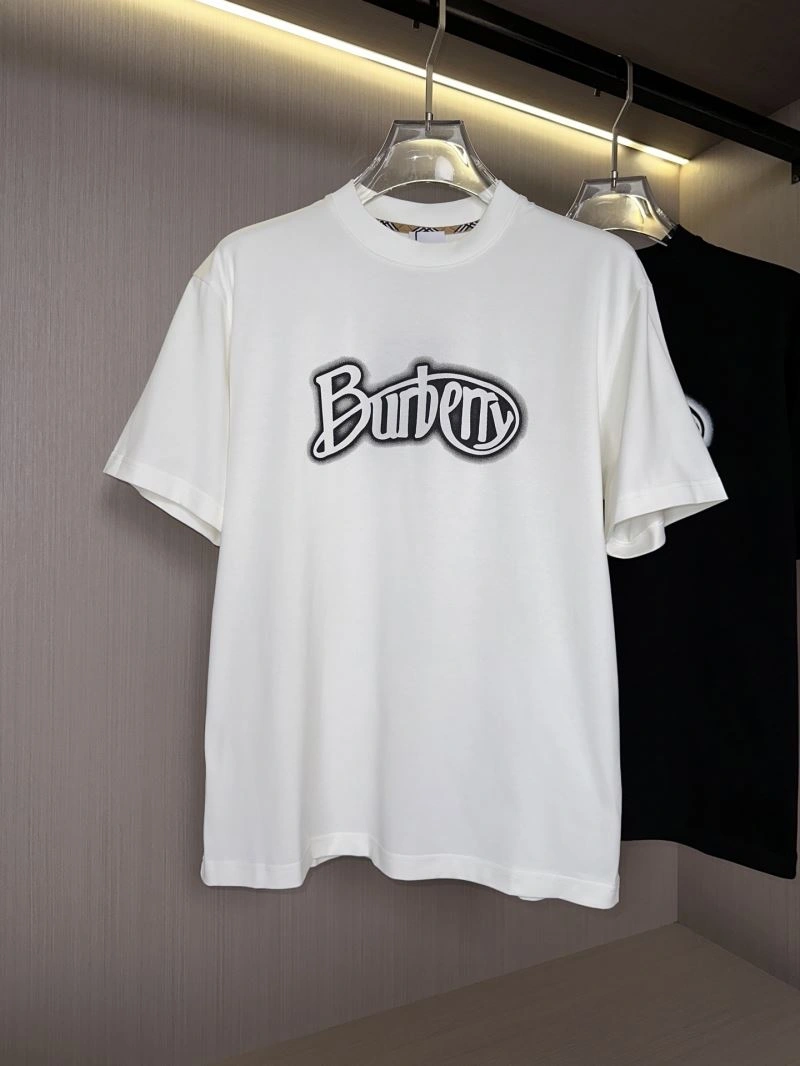 Burberry T-Shirts Cozy 100930