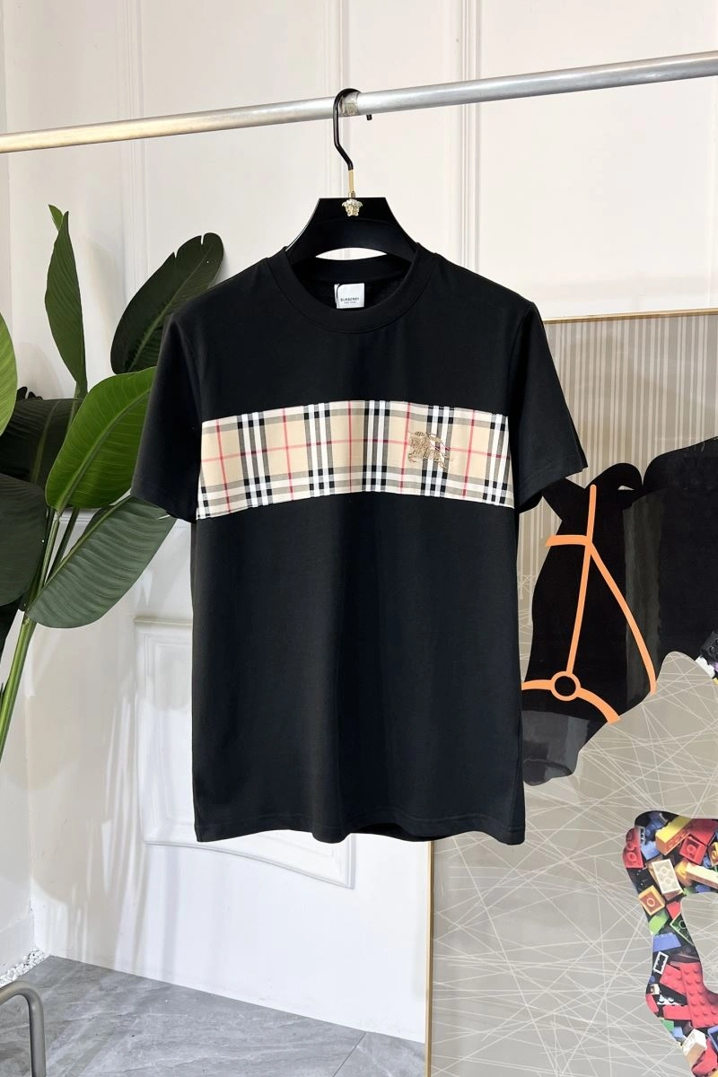 Unisex Burberry T-Shirts 100925
