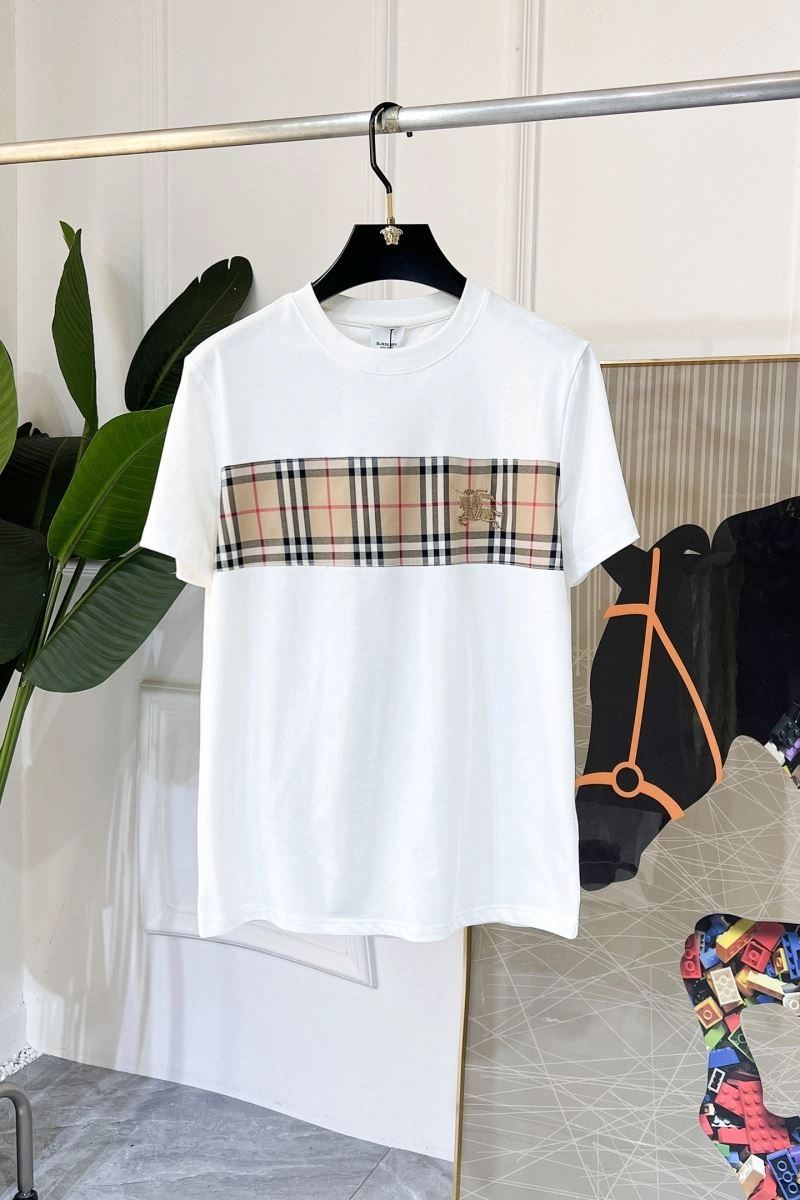 Unisex Burberry T-Shirts 100925