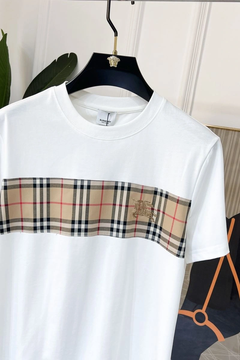 Unisex Burberry T-Shirts 100925