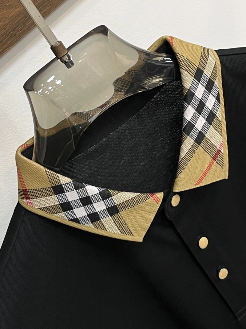 Tailored Burberry T-Shirts 100915