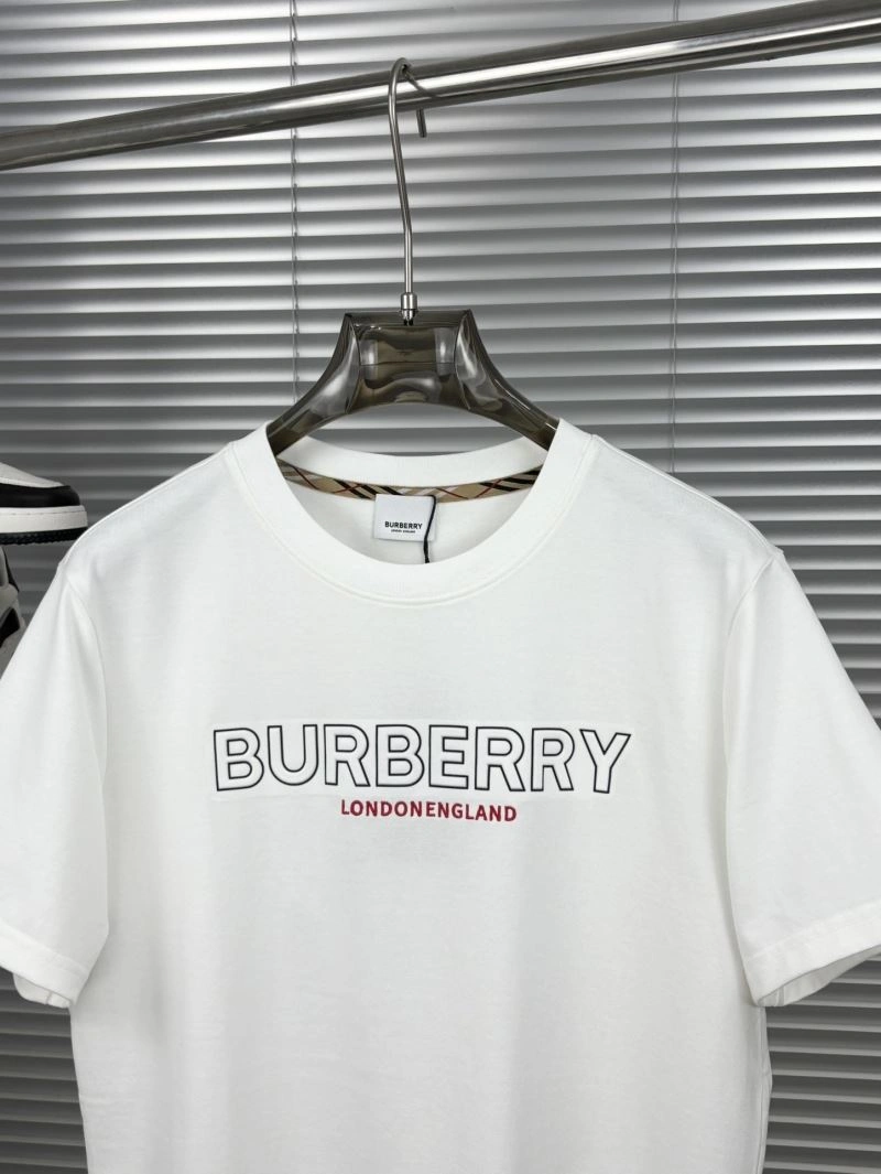 Burberry T-Shirts Vibrant 100885