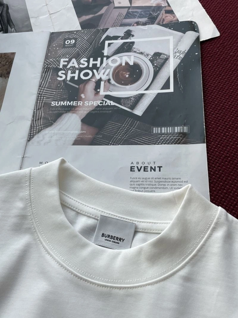 FashionForward Burberry T-Shirts 100880
