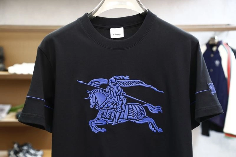 Resilient Burberry T-Shirts 100876