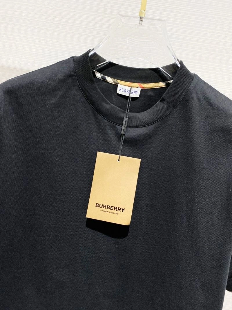 Minimalist Burberry T-Shirts 100865