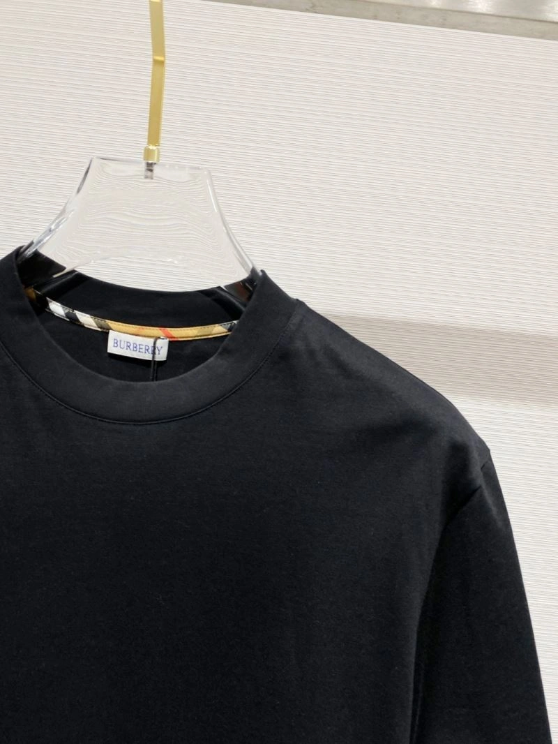 Minimalist Burberry T-Shirts 100865