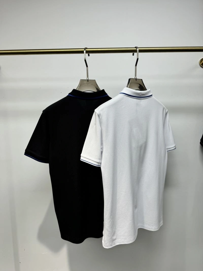 Compact Burberry T-Shirts 100859