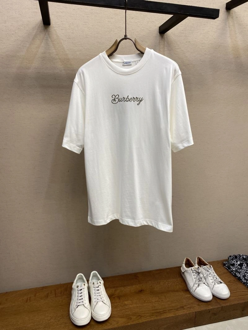 Burberry T-Shirts Lightweight 100855