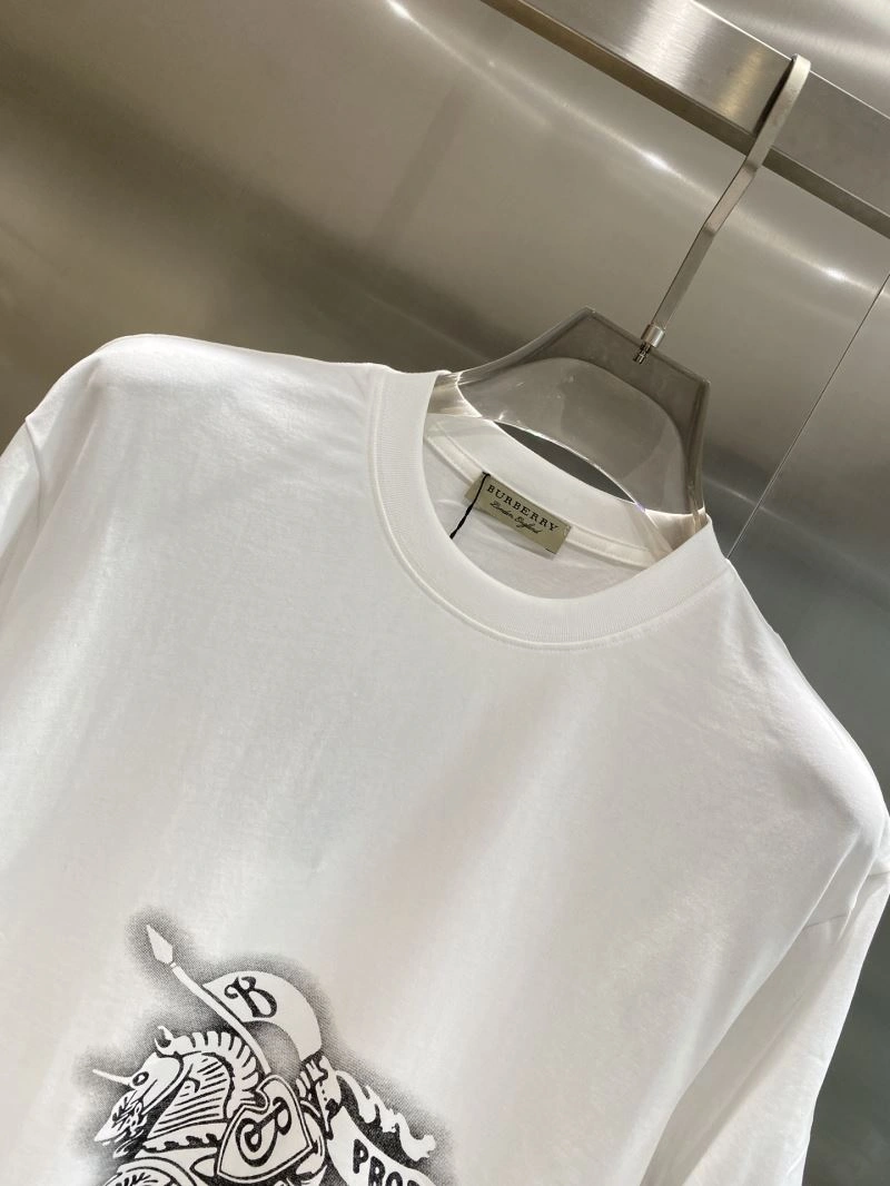 Burberry T-Shirts Vibrant 100842
