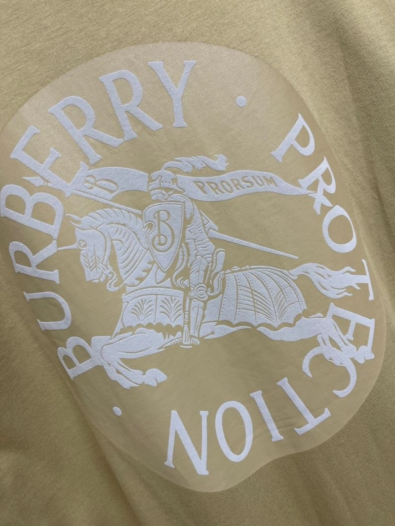 Burberry T-Shirts ComfortFit 100830